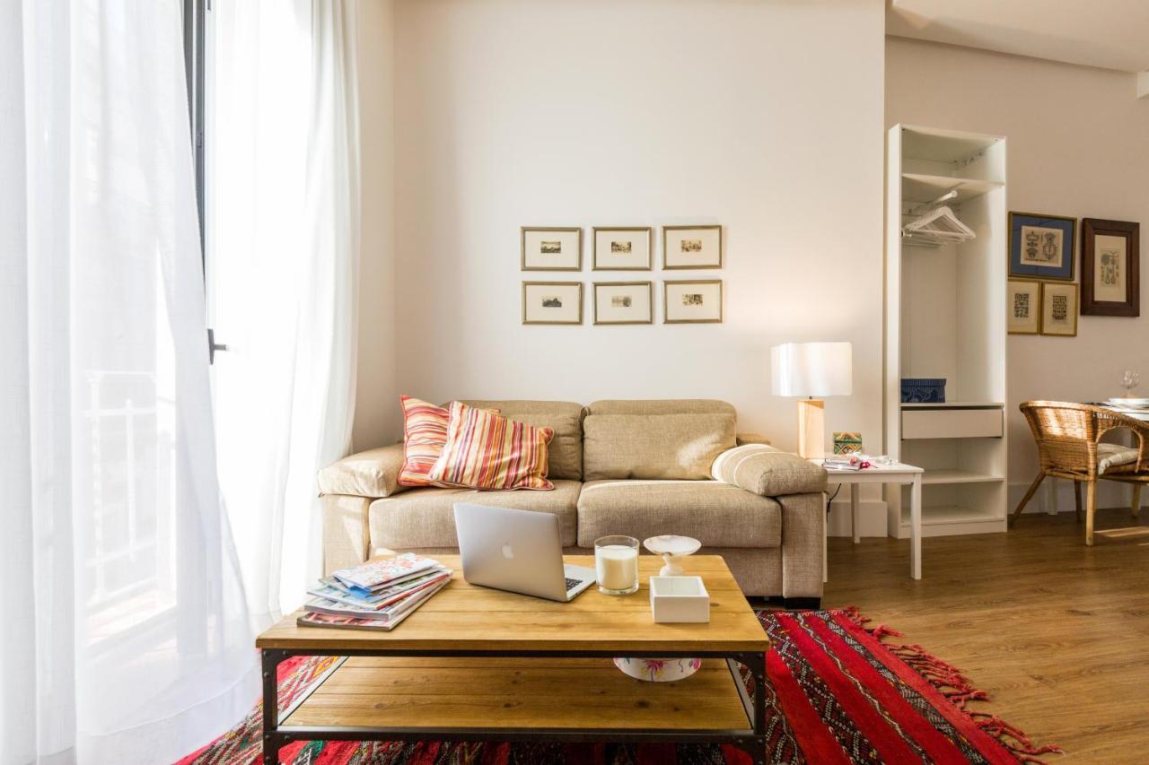 Sevilla Home Center Suites Eksteriør billede