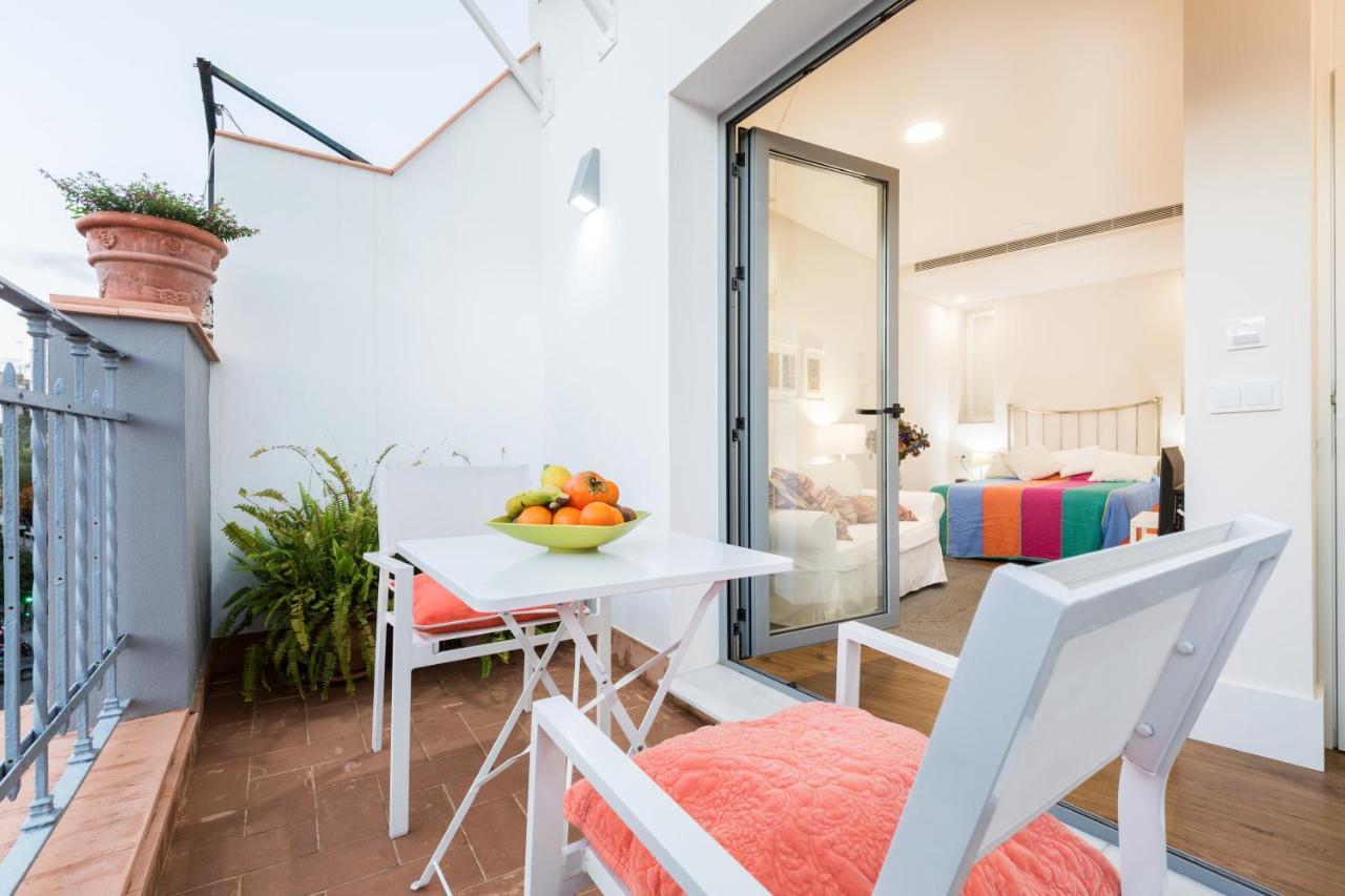 Sevilla Home Center Suites Eksteriør billede