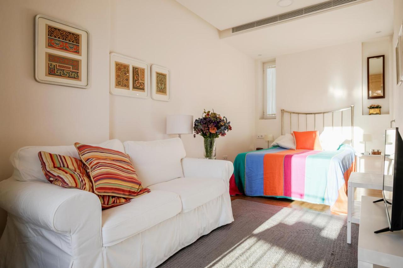Sevilla Home Center Suites Eksteriør billede