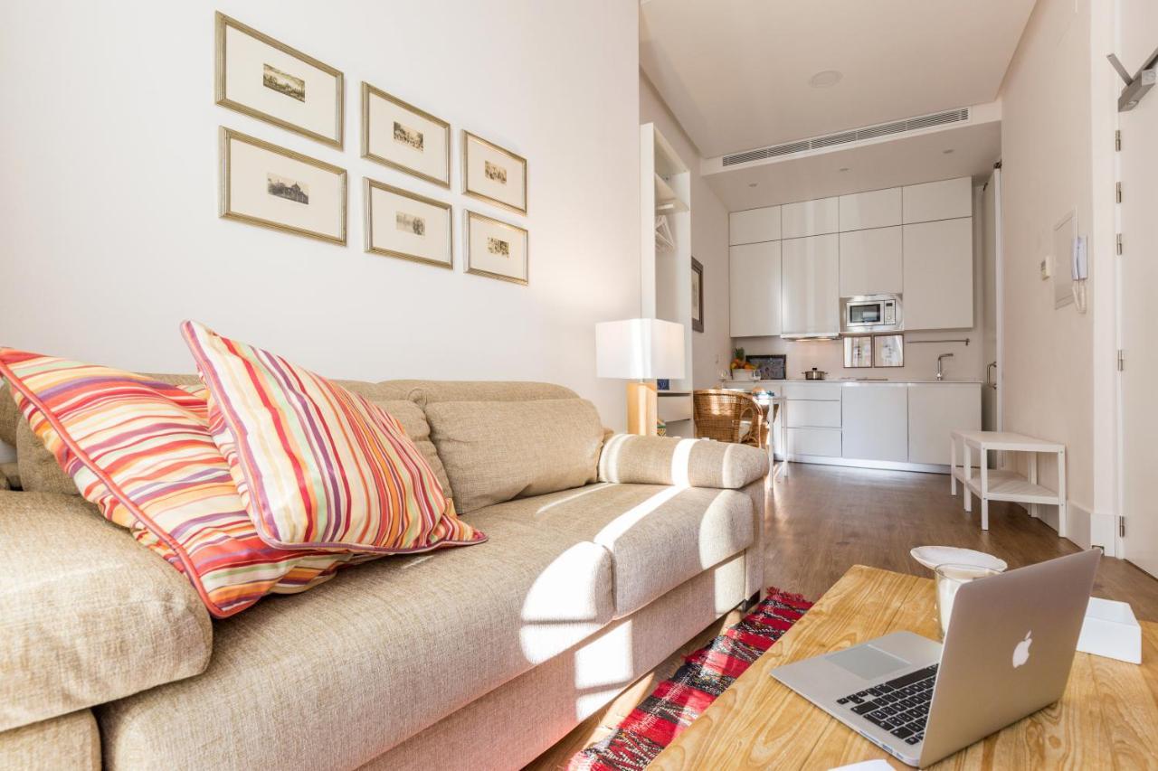 Sevilla Home Center Suites Eksteriør billede